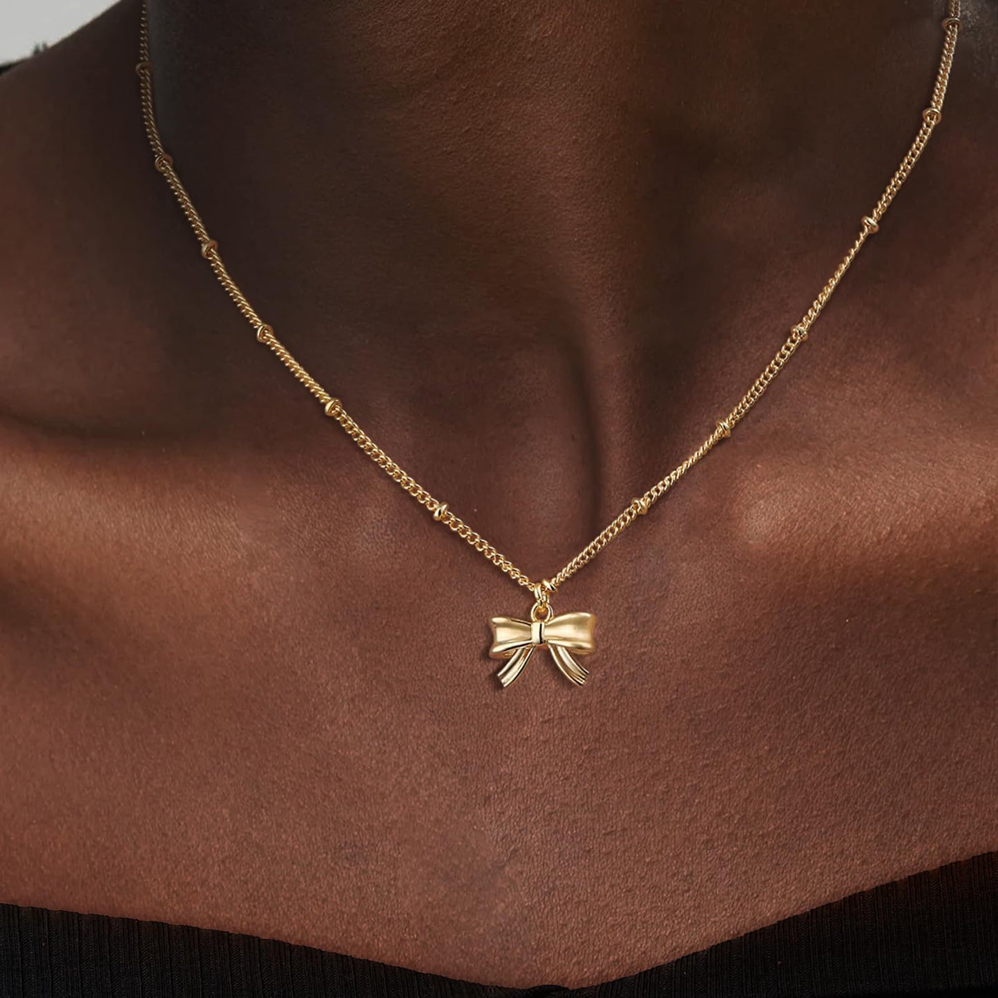 Bow Necklace